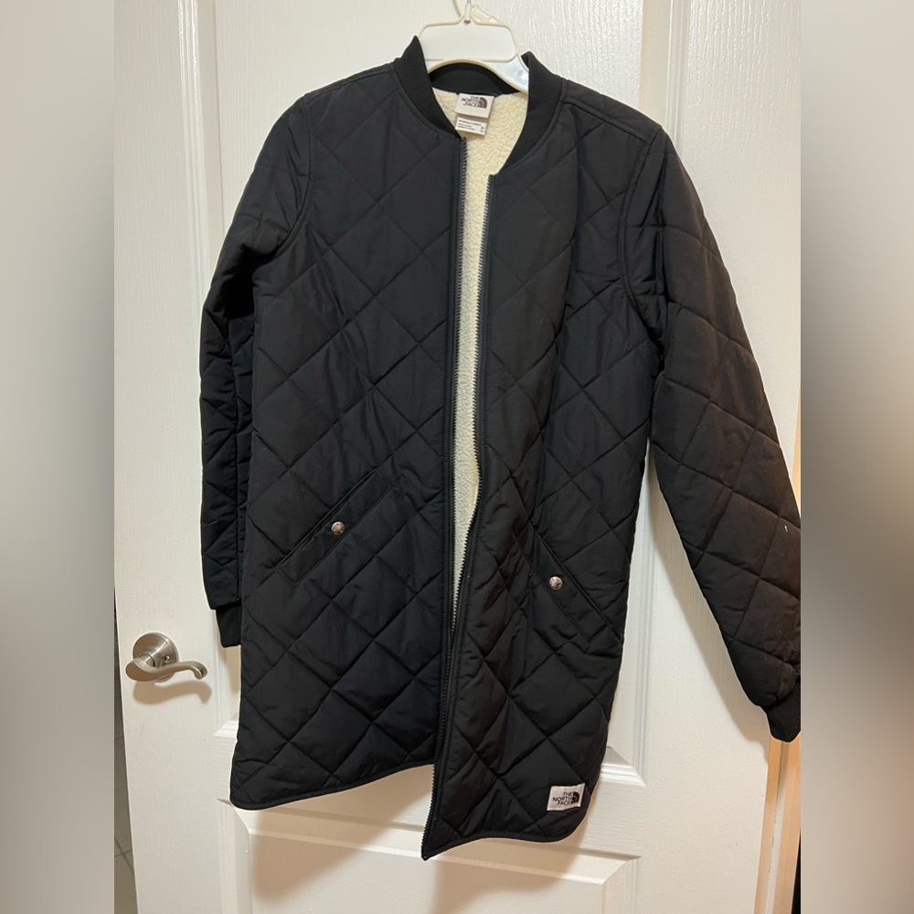 North face puffer jacket